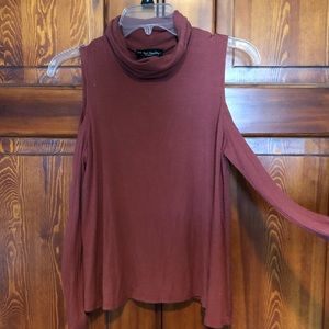 Long sleeve turtleneck with shoulder cutouts
